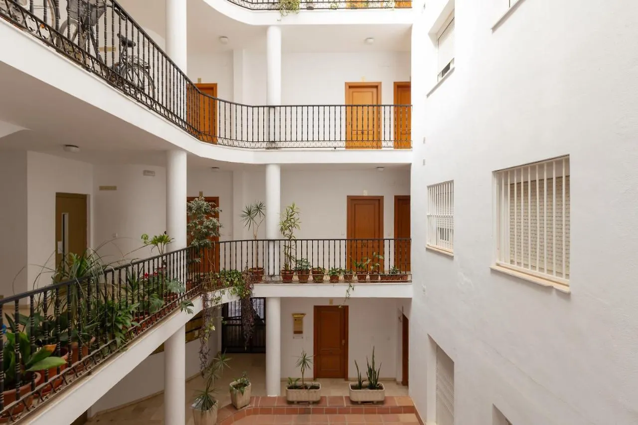 Central Apartment With Two Bedrooms And A Patio Malaga