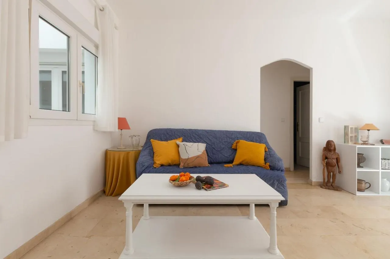 Central Apartment With Two Bedrooms And A Patio Malaga Spain